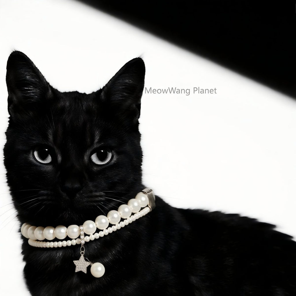 Elegant Adjustable Pearl Collar for Cats & Dogs Pets Possessions