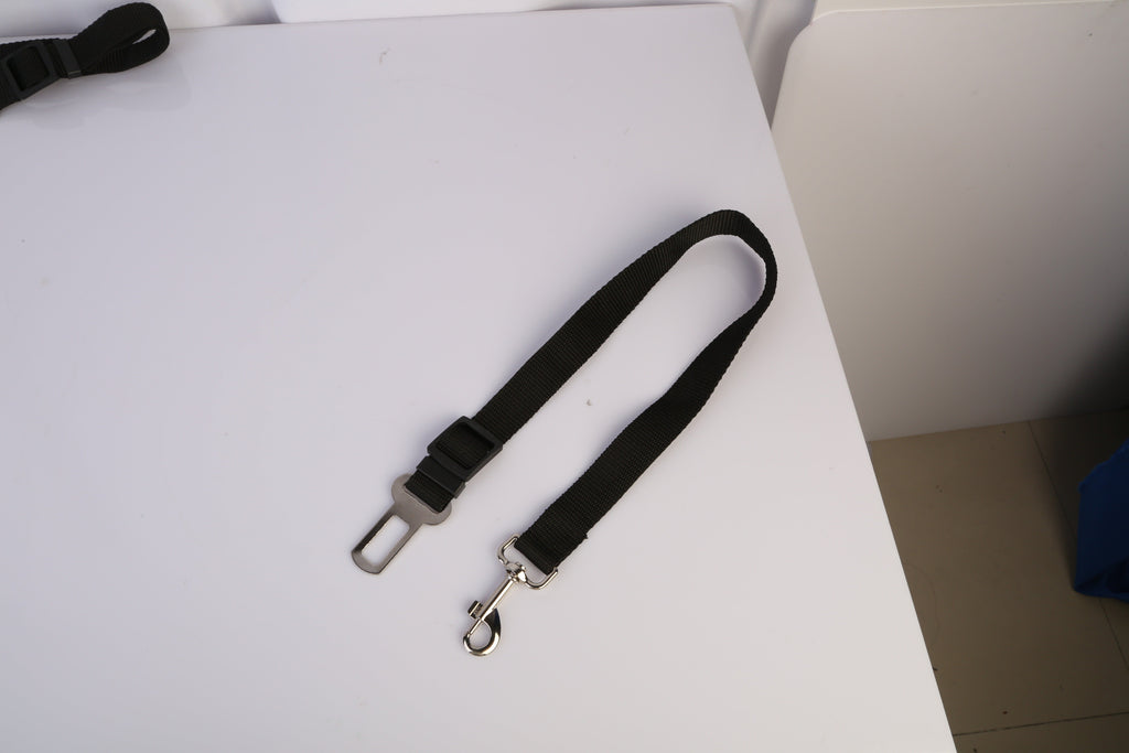 2Pcs Pet Safety Adjustable Seat Belt for Vehicle Pets Possessions