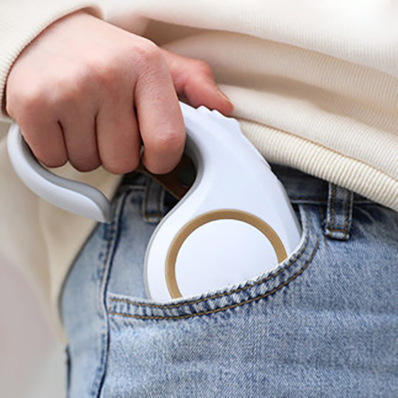 Auto Retractable Leash for Cats & Dogs Pets Possessions