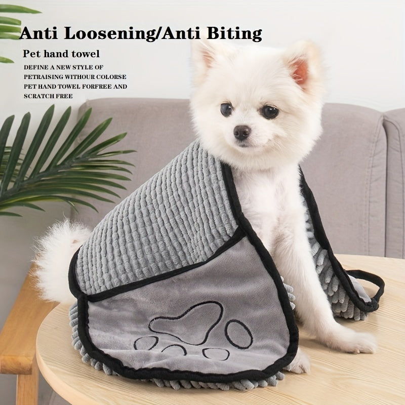 Absorbent Microfiber Quick Drying Towel with Hand Pockets for Cats & Dogs Pets Possessions