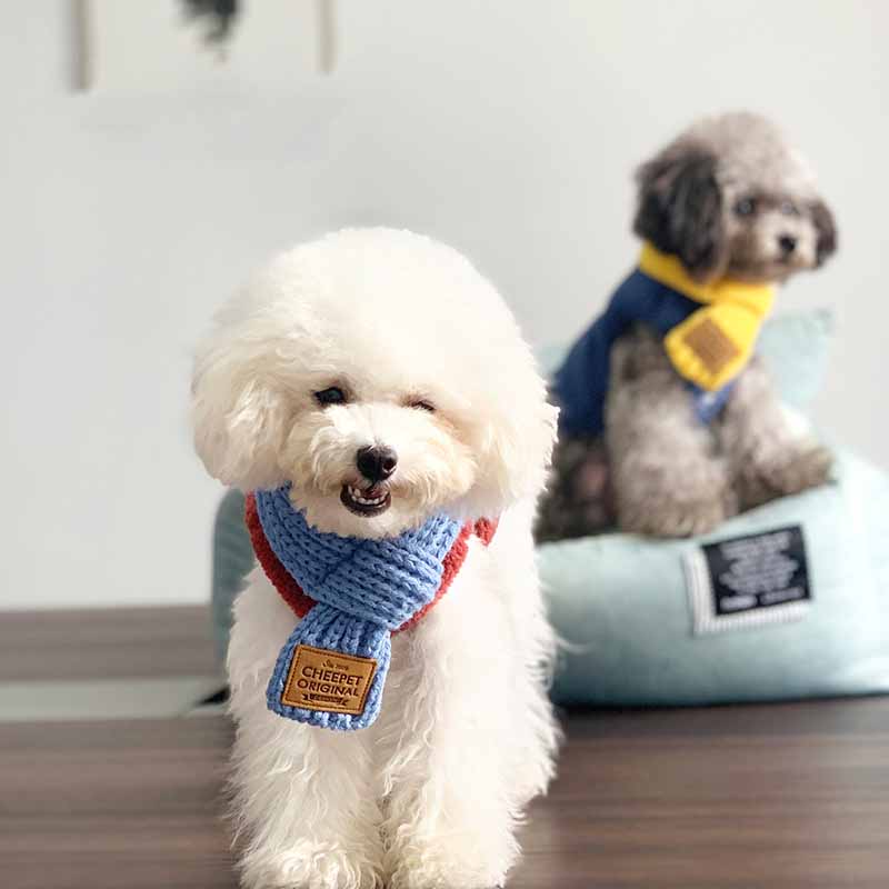 Deluxe Cozy Scarves for Cats & Dogs Pets Possessions LLC